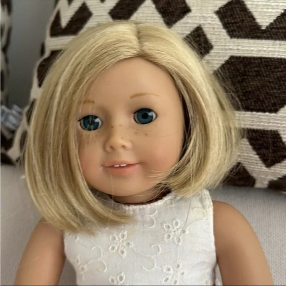 AMERICAN GIRL DOLL PLEASANT DOLL COMPANY ORIGINAL AUTHENTIC GREAT
CONDITION - Picture 3 of 11